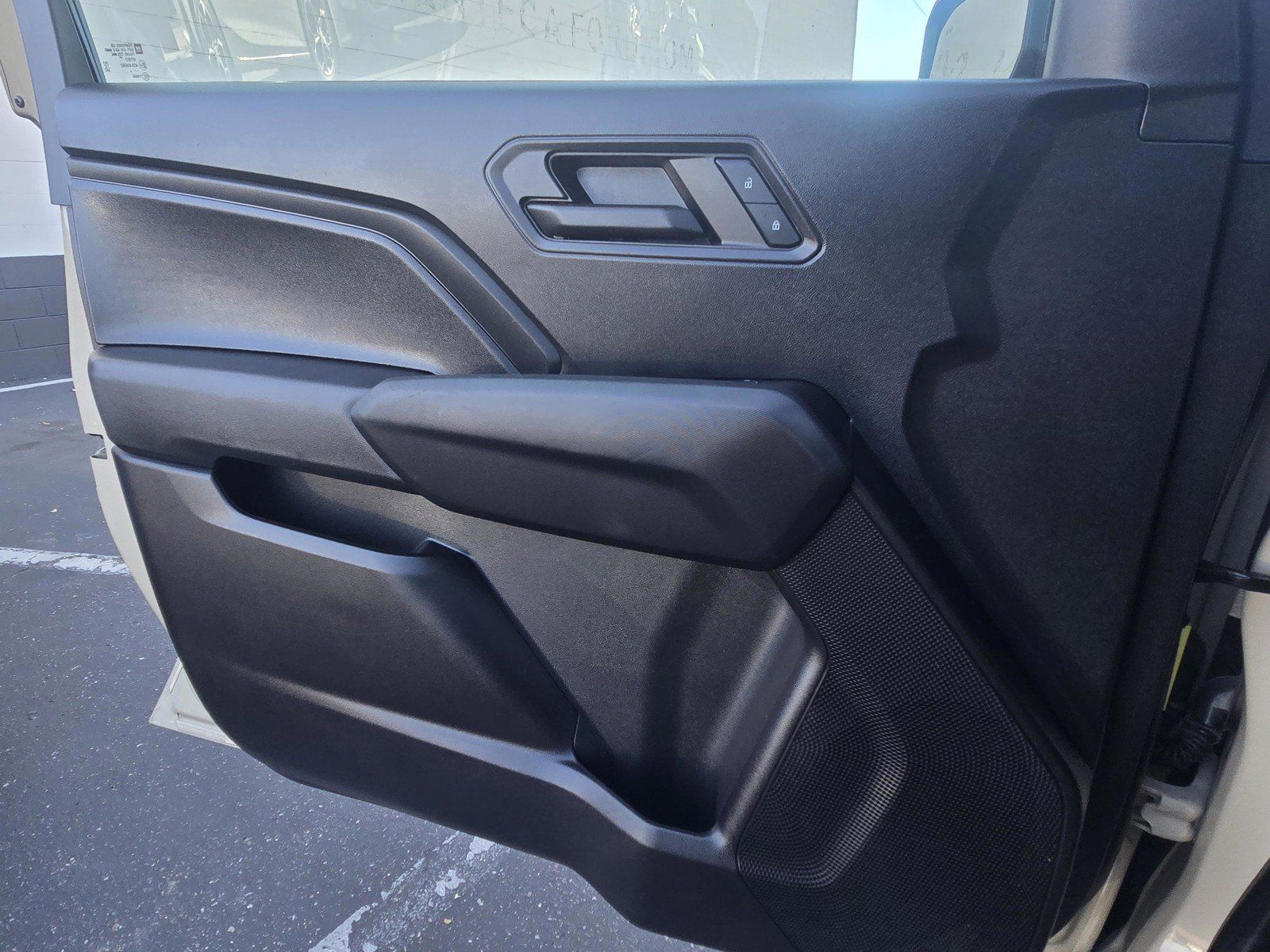 Used 2024 Chevrolet Colorado Trail Boss w/ Technology Package AWD/4WD image 18