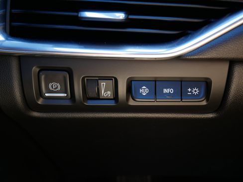 Used 2020 Cadillac XT4 Sport AWD/4WD image 25