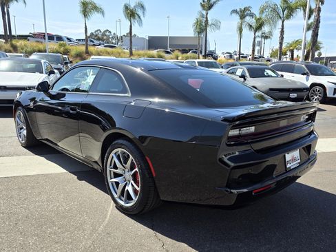 New 2025 Dodge Charger Scat Pack w/ Track Pack image 3