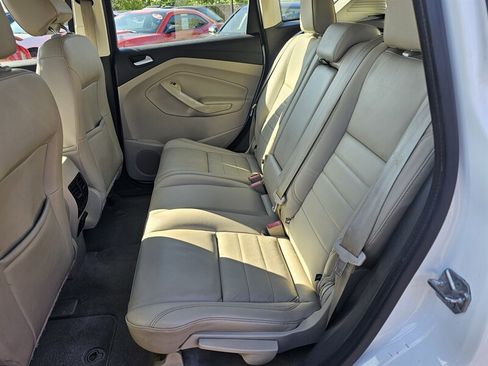 Used 2015 Ford C-MAX SEL image 12