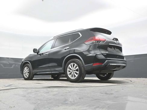 Used 2018 Nissan Rogue SV w/ Premium Package AWD/4WD image 41