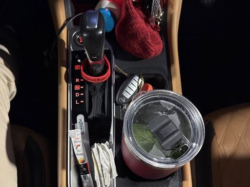 Used 2021 Nissan Sentra SV w/ SV Premium Package image 22