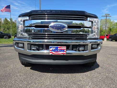 Used 2019 Ford F250 Lariat w/ Lariat Ultimate Package AWD/4WD image 35