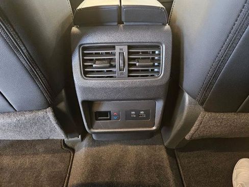 Certified 2023 Nissan Rogue SL w/ SL Premium Package AWD/4WD image 21