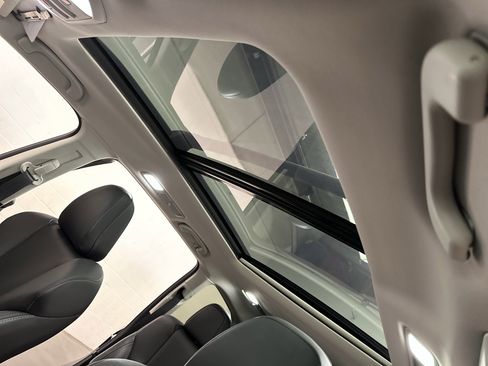 Used 2021 Subaru Ascent Limited w/ Technology Package image 20