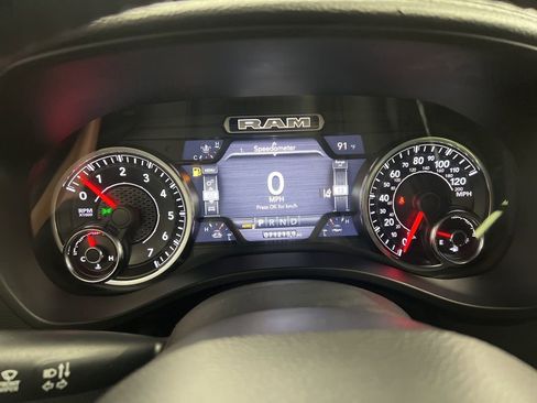 Used 2019 RAM 1500 Laramie image 20