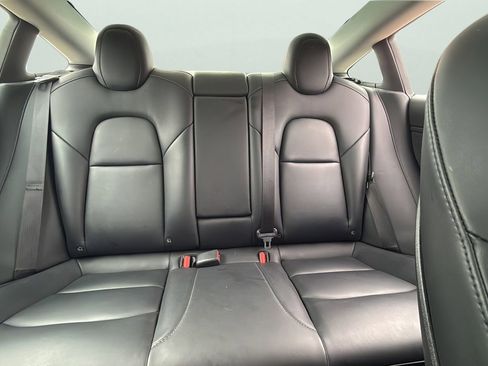 Used 2019 Tesla Model 3 Standard Range Plus RWD image 22