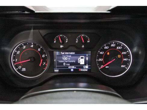 Used 2023 Chevrolet Camaro LT RWD image 9