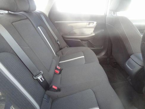 Used 2024 Hyundai Sonata SEL w/ Convenience Package image 9