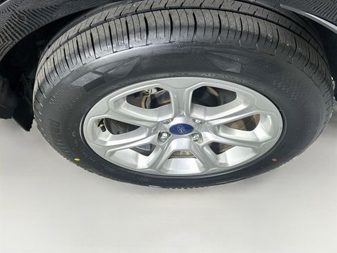 Used 2018 Ford EcoSport SE w/ SE Convenience Package FWD image 11