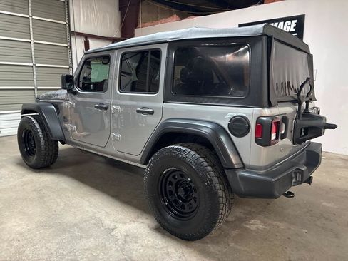 Used 2020 Jeep Wrangler Unlimited Sport AWD/4WD image 7