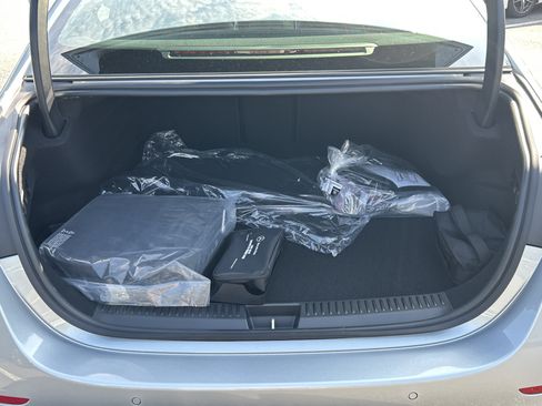 New 2026 Mercedes-Benz E 53 AMG e 4MATIC Sedan image 9