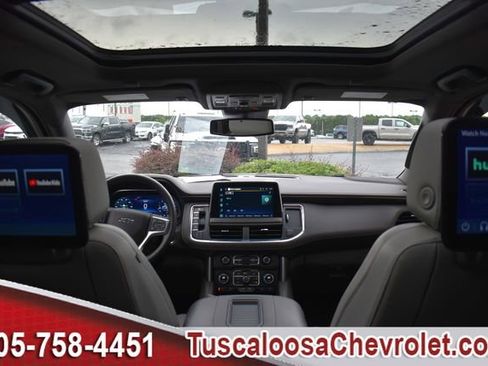 Used 2024 Chevrolet Tahoe Z71 w/ Luxury Package AWD/4WD image 34