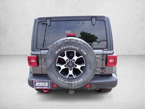 Used 2019 Jeep Wrangler Unlimited Rubicon AWD/4WD image 3