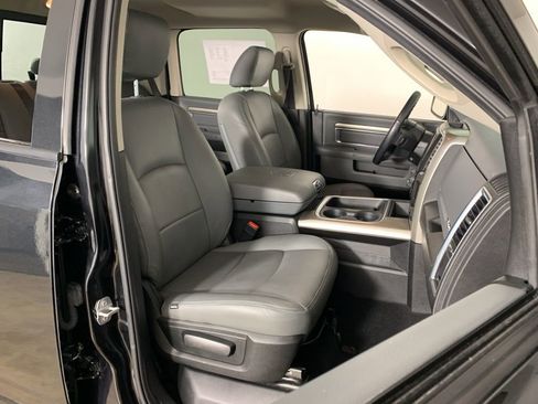 Used 2018 RAM 1500 Big Horn image 35