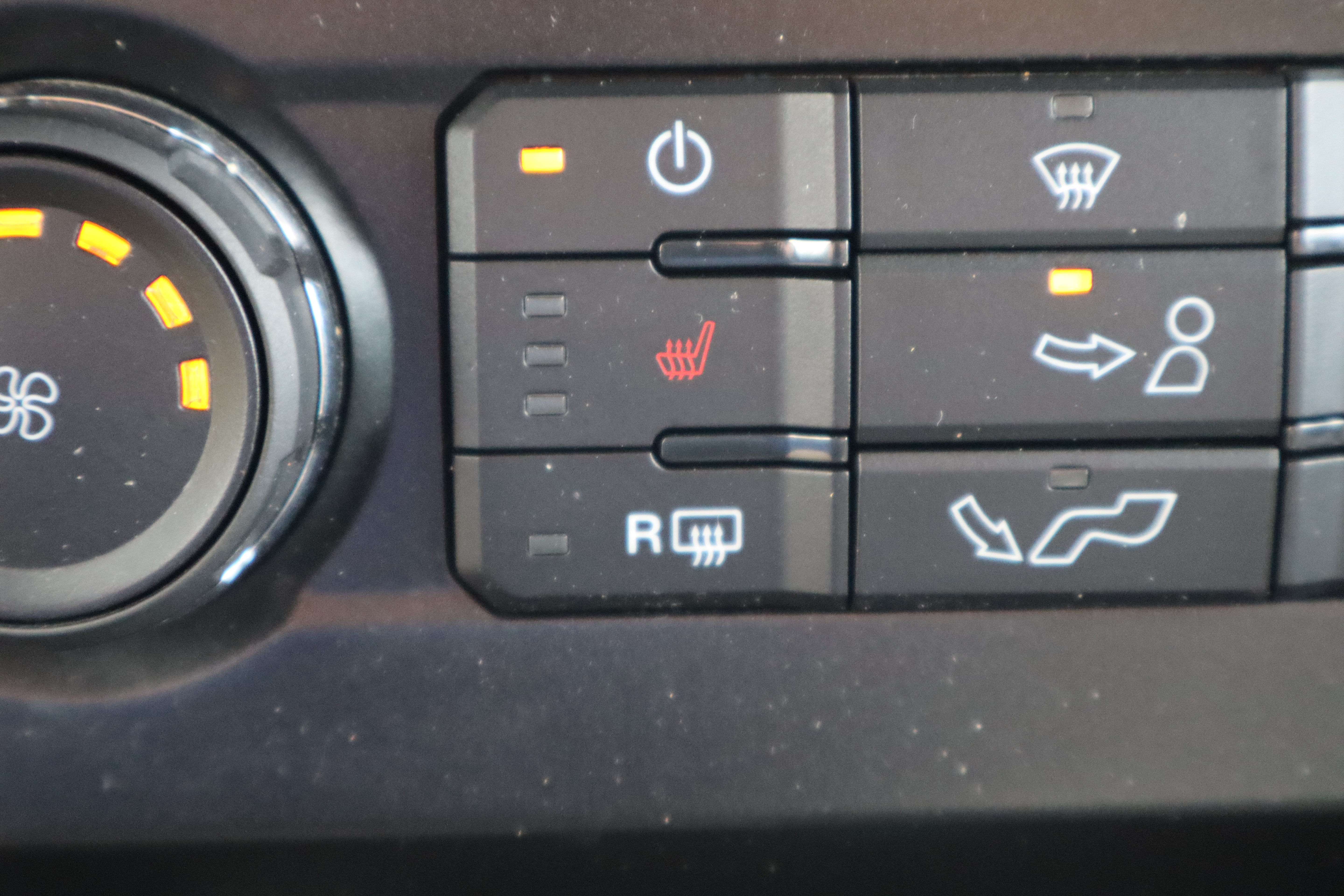 Used 2018 Ford F150 XLT w/ Equipment Group 302A Luxury AWD/4WD image 24
