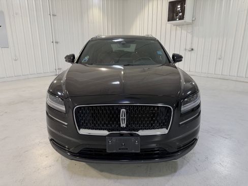 Used 2023 Lincoln Nautilus Reserve image 8