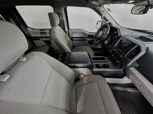 Used 2018 Ford F150 XLT w/ Equipment Group 302A Luxury image 27