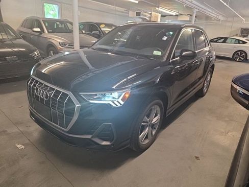 Used 2023 Audi Q3 2.0T Premium Plus AWD/4WD image 15