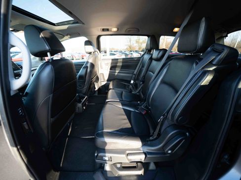 Used 2024 Honda Odyssey EX-L image 23