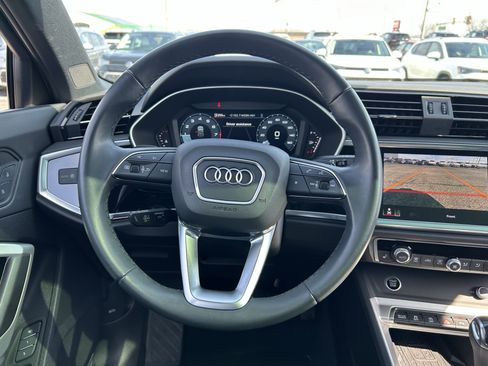 Used 2024 Audi Q3 2.0T Premium Plus image 10