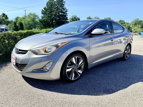 Used 2015 Hyundai Elantra Limited FWD image 8