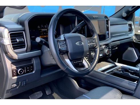 Used 2025 Ford F350 Platinum AWD/4WD image 16