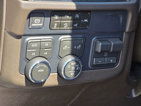 New 2026 Chevrolet Tahoe Z71 AWD/4WD image 34