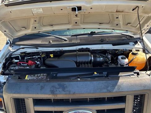 Used 2011 Ford E-350 and Econoline 350 Extended Super Duty w/ PWR Group image 18