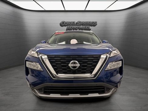 Certified 2023 Nissan Rogue SL w/ SL Premium Package FWD image 8