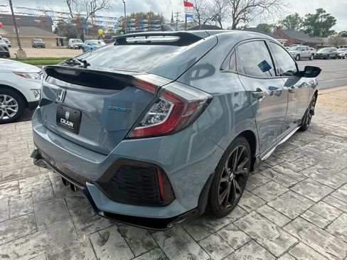 Used 2019 Honda Civic Sport image 4
