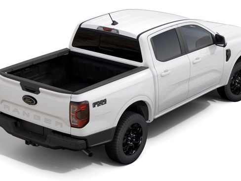 New 2025 Ford Ranger Lariat w/ FX4 Off-Road Package image 3