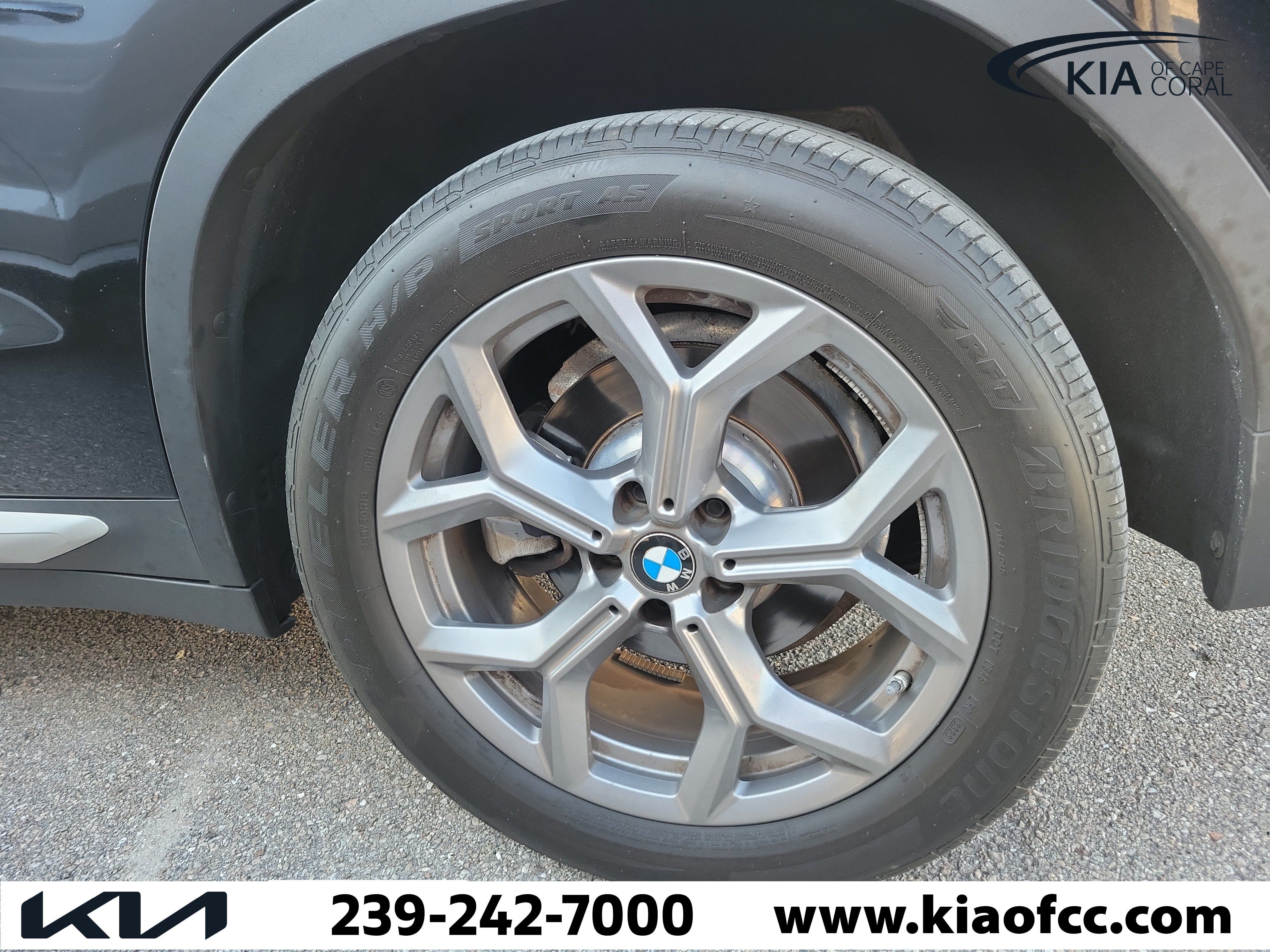 Used 2024 BMW X3 xDrive30i w/ Premium Package AWD/4WD image 7