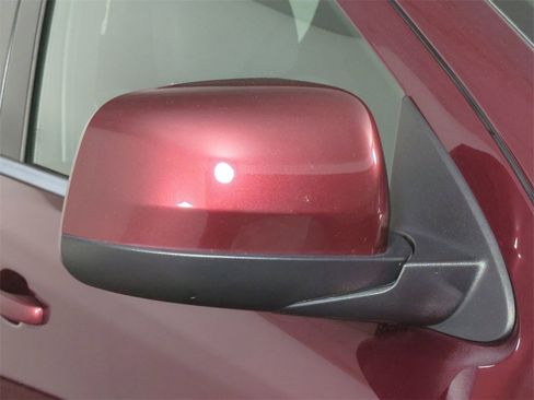 New 2025 Hyundai Venue Limited image 12