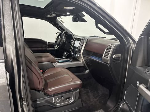 Used 2015 Ford F150 Platinum w/ Equipment Group 701A Luxury image 21