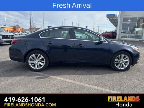 Used 2015 Buick Regal image 8
