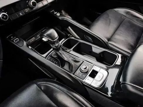 Used 2021 Kia Telluride S image 31