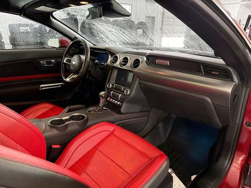Used 2018 Ford Mustang GT Premium w/ Equipment Group 401A RWD image 12
