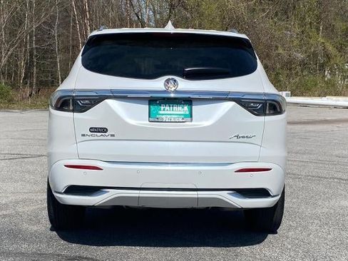 Used 2023 Buick Enclave Avenir w/ Trailering Package, 5000 lbs. FWD image 4