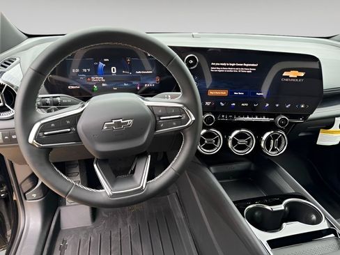 New 2026 Chevrolet Blazer EV LT AWD/4WD image 15