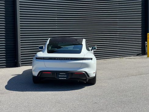 New 2025 Porsche Taycan image 6