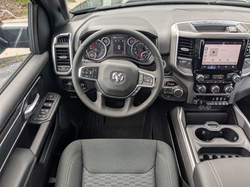 New 2026 RAM 1500 Big Horn AWD/4WD image 16