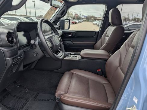 Used 2025 Toyota Land Cruiser w/ Premium Package image 27