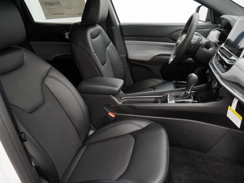 New 2026 Jeep Compass Latitude image 33