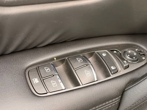 Certified 2024 Nissan Armada SL w/ Captain's Chairs Package RWD image 23