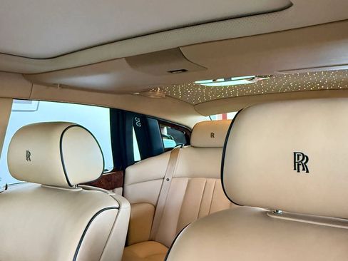 Used 2015 Rolls-Royce Phantom Sedan RWD image 18