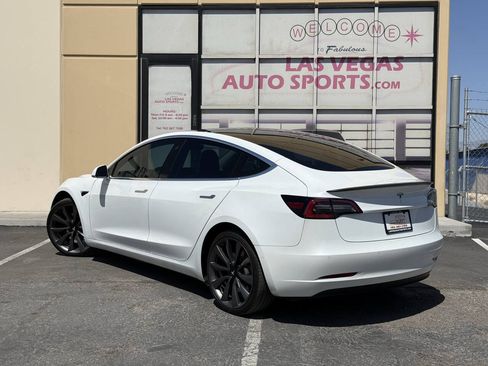 Used 2018 Tesla Model 3 Long Range RWD image 8