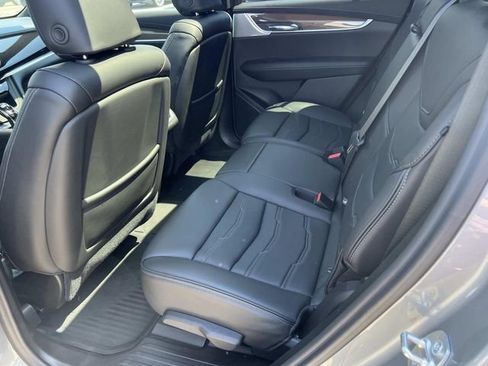 Certified 2025 Cadillac XT6 Premium Luxury w/ Platinum Package AWD/4WD image 12