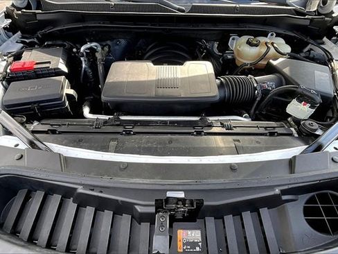 Used 2023 Chevrolet Tahoe Z71 w/ Luxury Package image 34