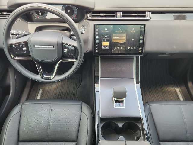 Used 2026 Land Rover Range Rover Velar Dynamic SE AWD/4WD image 26